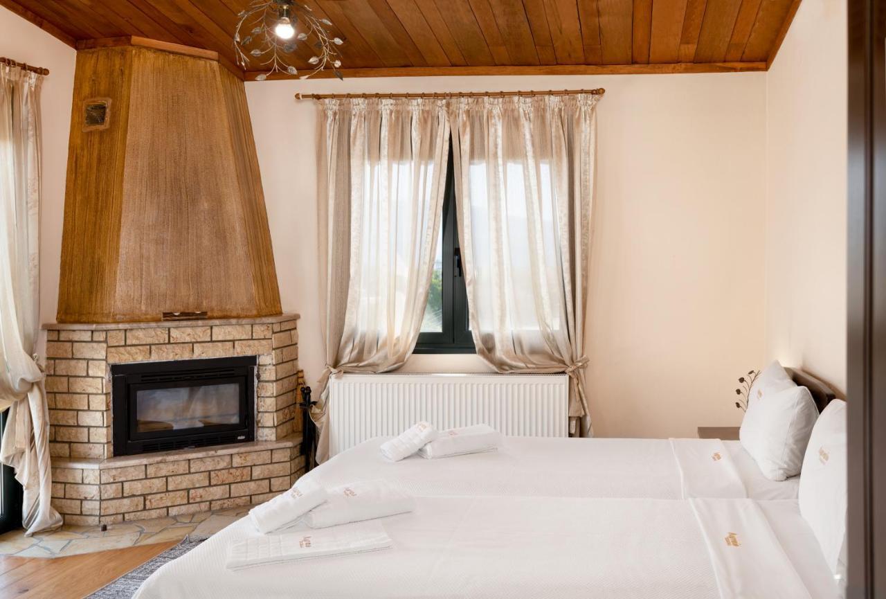 Limnaio Hotell Khrisokhórafa Eksteriør bilde